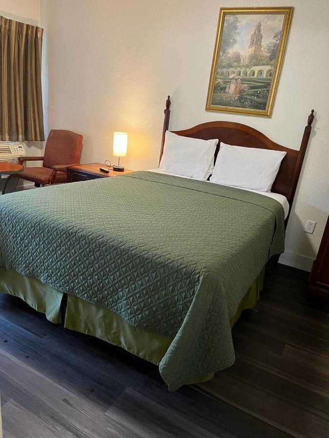 Economy Inn Пасо Роблс Экстерьер фото