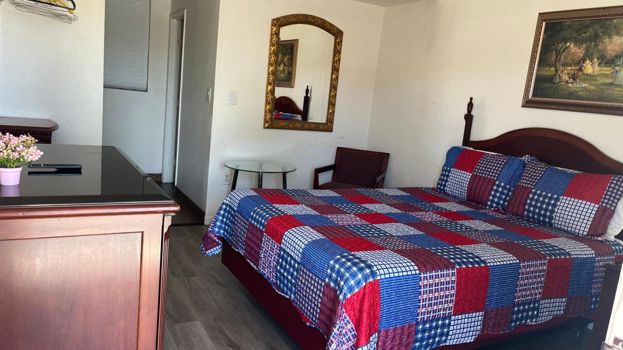 Economy Inn Пасо Роблс Экстерьер фото